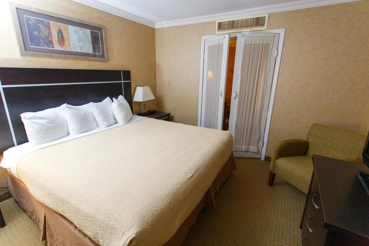 The George Dawson Inn & Conference Centre Dawson Creek Zewnętrze zdjęcie