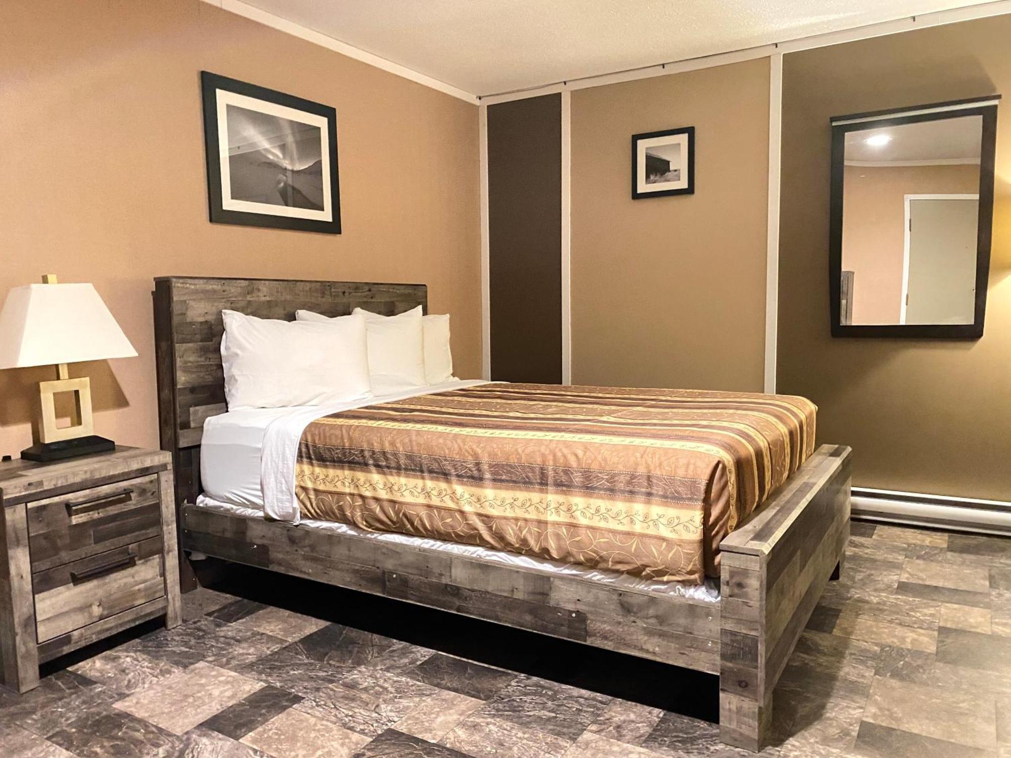 The George Dawson Inn & Conference Centre Dawson Creek Zewnętrze zdjęcie