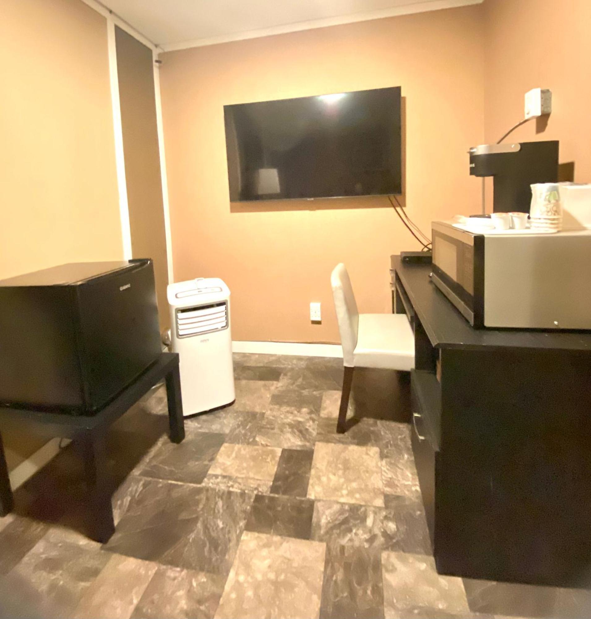 The George Dawson Inn & Conference Centre Dawson Creek Zewnętrze zdjęcie